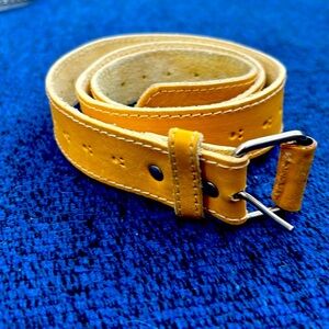 Benetton Vintage Leather Yellow Boho Chic Preppy Leather Belt Fun color EUC
